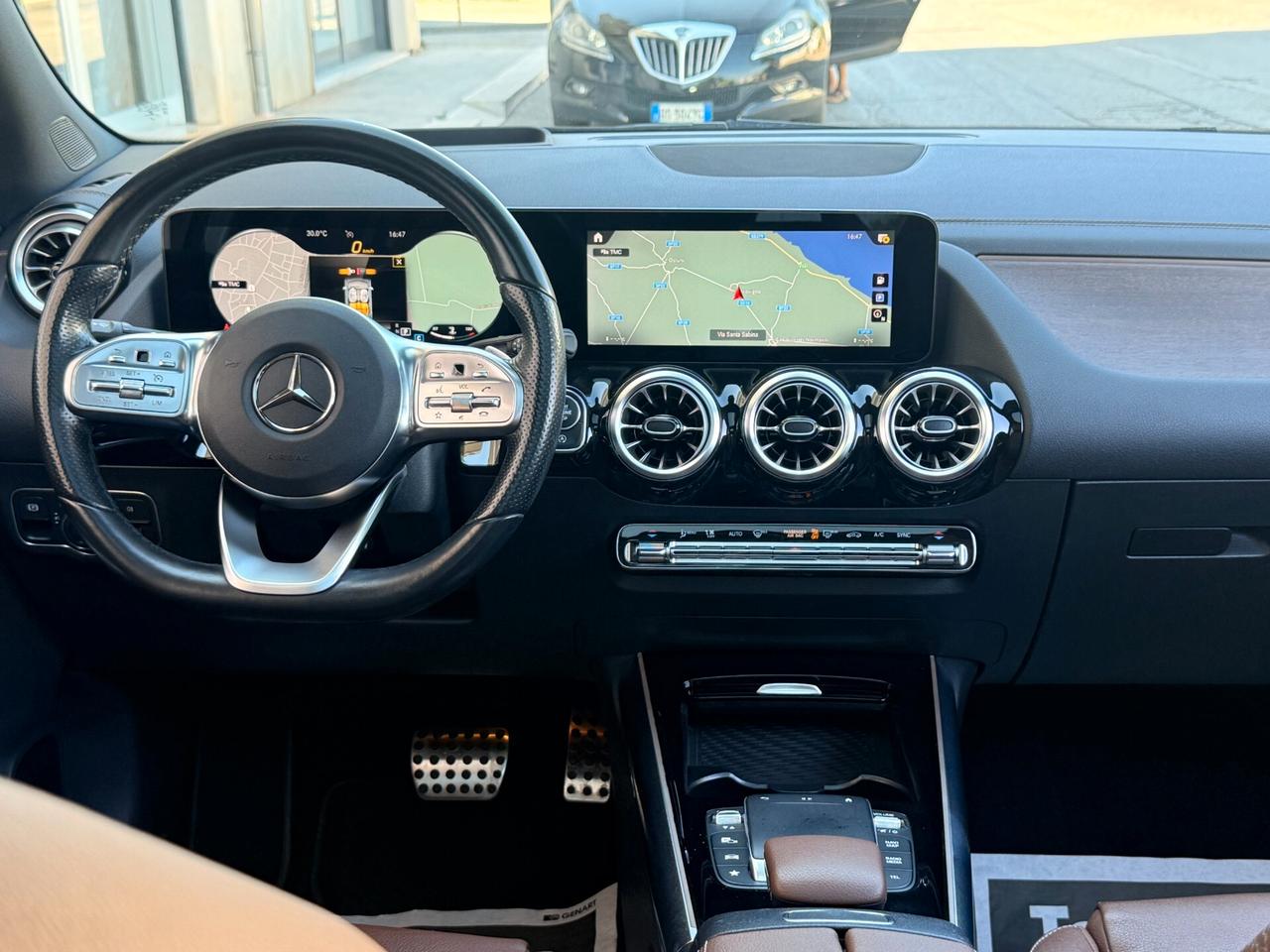 Mercedes-benz GLA 250 Premium auto AMG LINE CON TETTO APRIBILE/PANORAMICO,LUCI SOFFUSE,TELECAMERA,APPLE CARPLAY,ANDROID AU