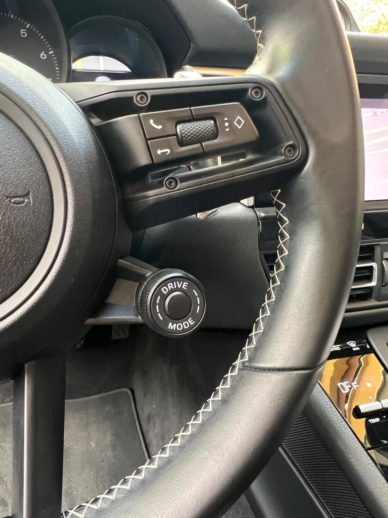 Porsche Macan 2.0 T TETTO SPORT CHRONO