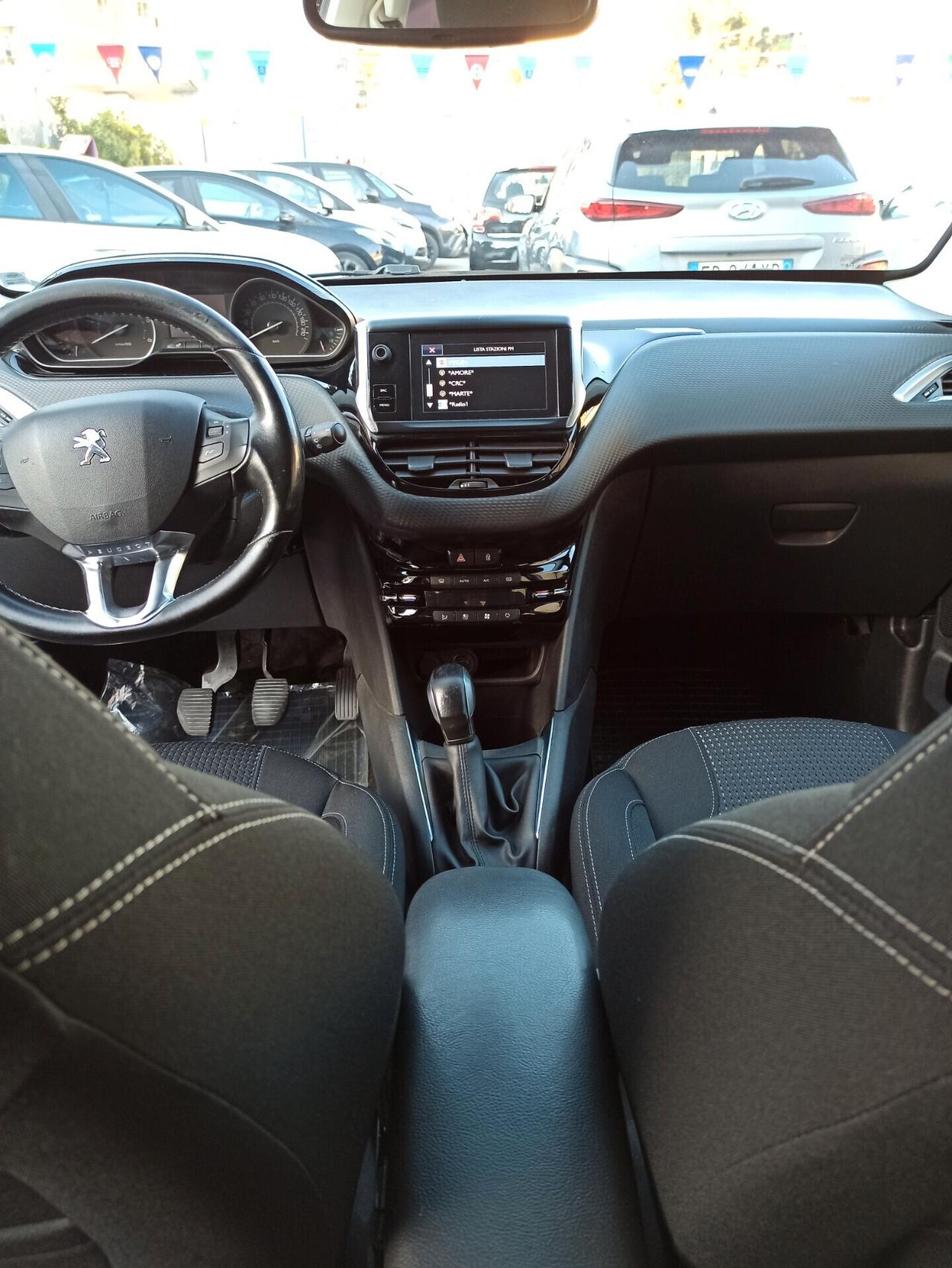 Peugeot 208 1.6 BlueHDi 75 cv 5 porte Allure