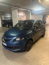 Lancia Ypsilon 1.0 FireFly 5 porte S&S Hybrid Ecochic A. Ferretti