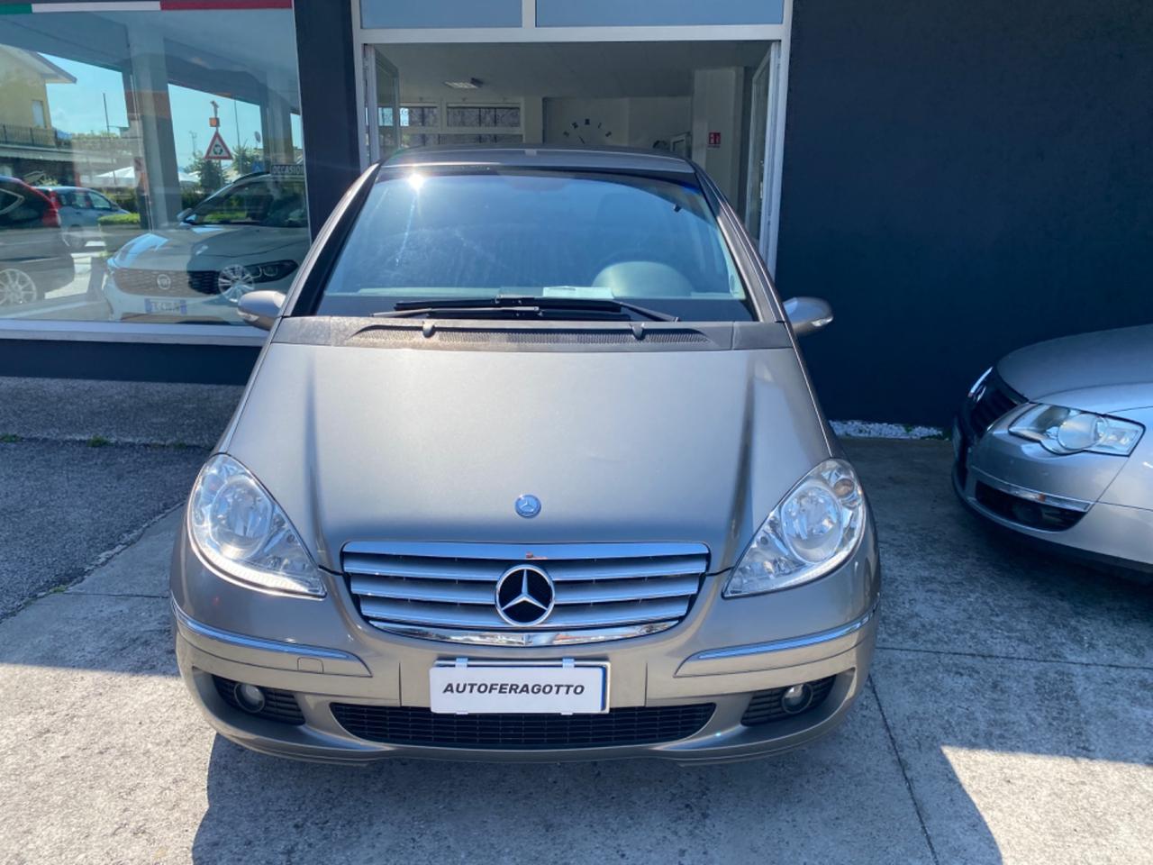 Mercedes- A 180 CDI Elegance