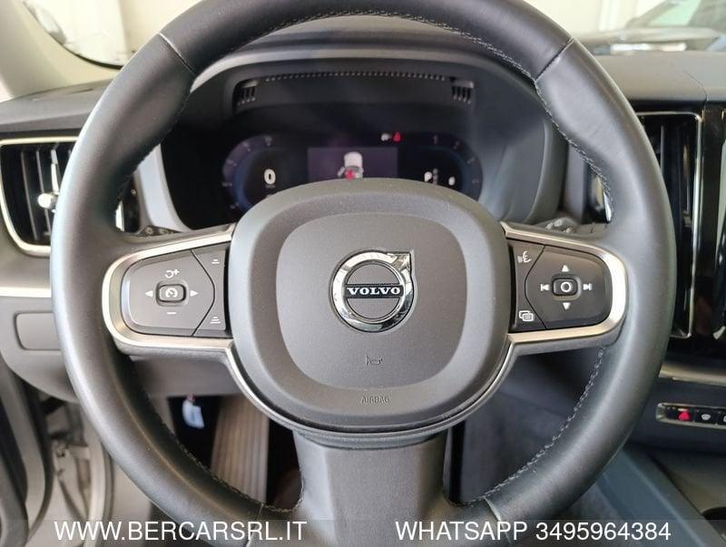 Volvo XC60 XC60 B4 (d) AWD automatico Essential