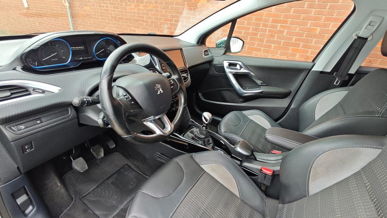 Peugeot 2008 BlueHDi 120 S&S Allure
