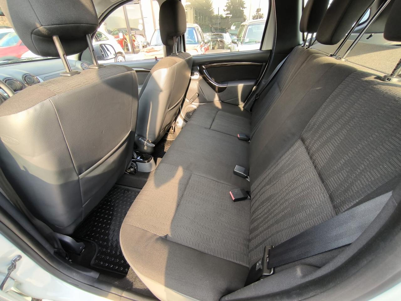 Dacia Duster 1.6 110CV 4x4 Ambiance *GANCIO TRAINO*CARPLAY*