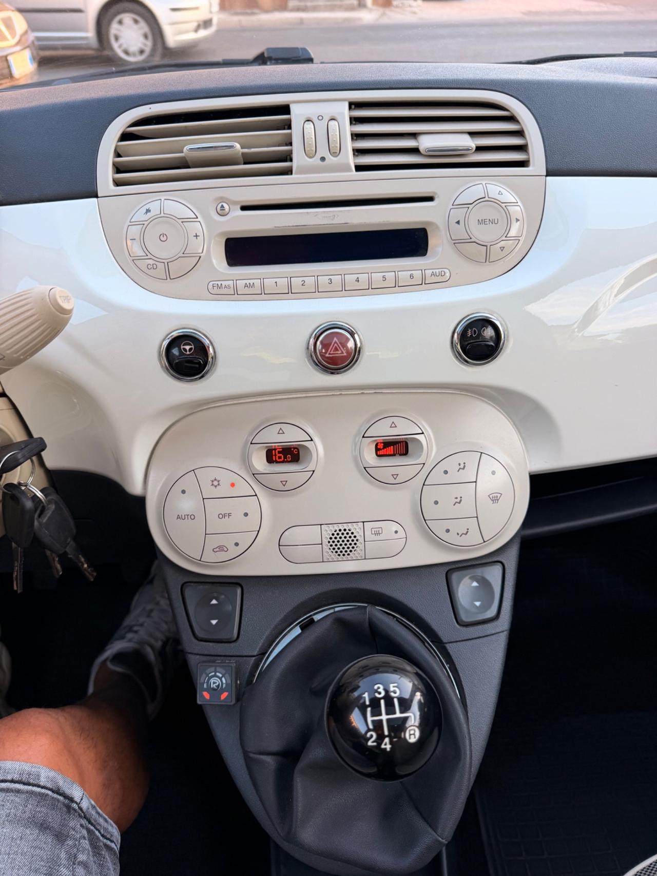 Fiat 500 1.2 BENZ/GPL Lounge 2008