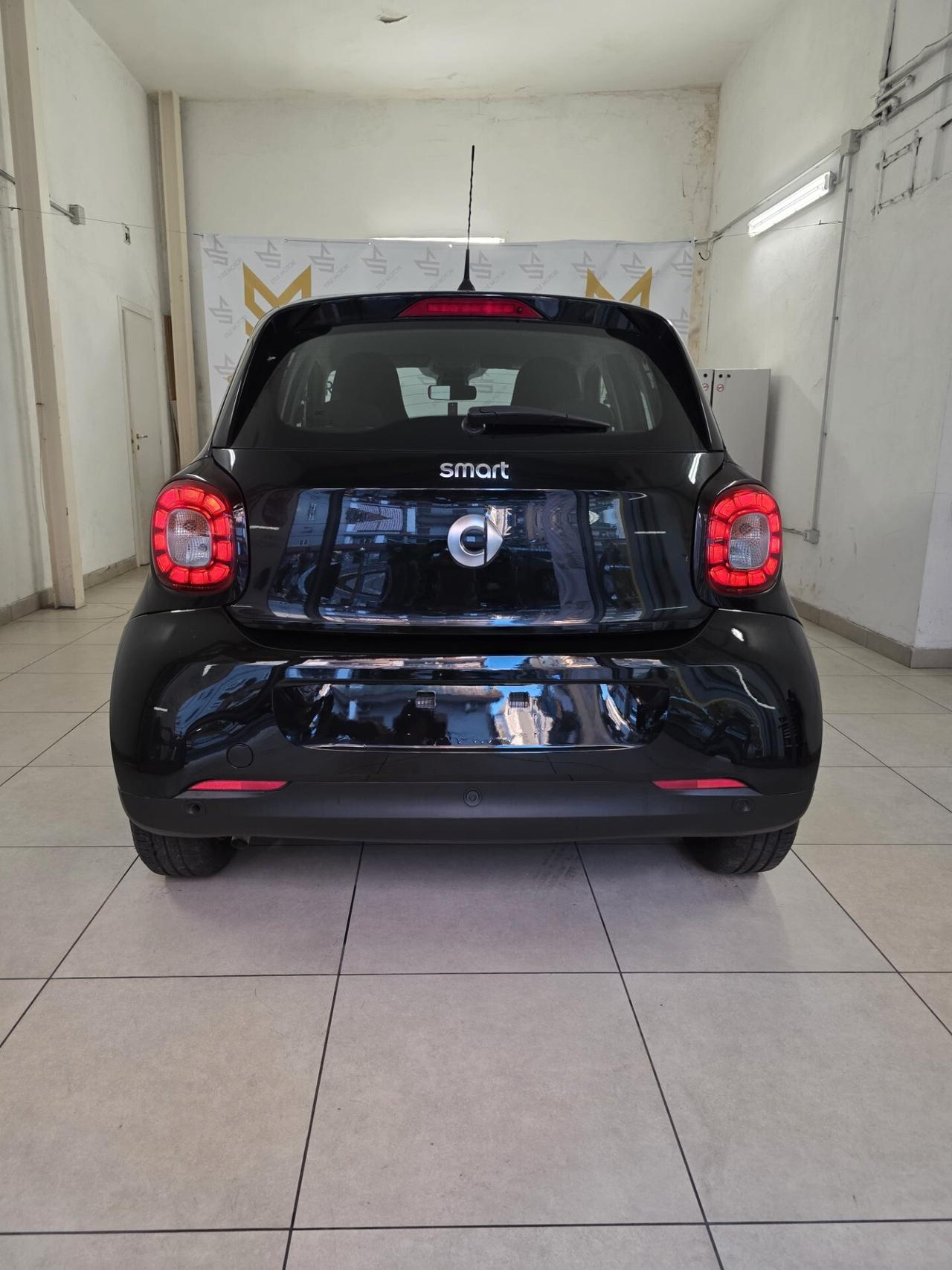 Smart ForFour 70 1.0 Prime Led StileMotori