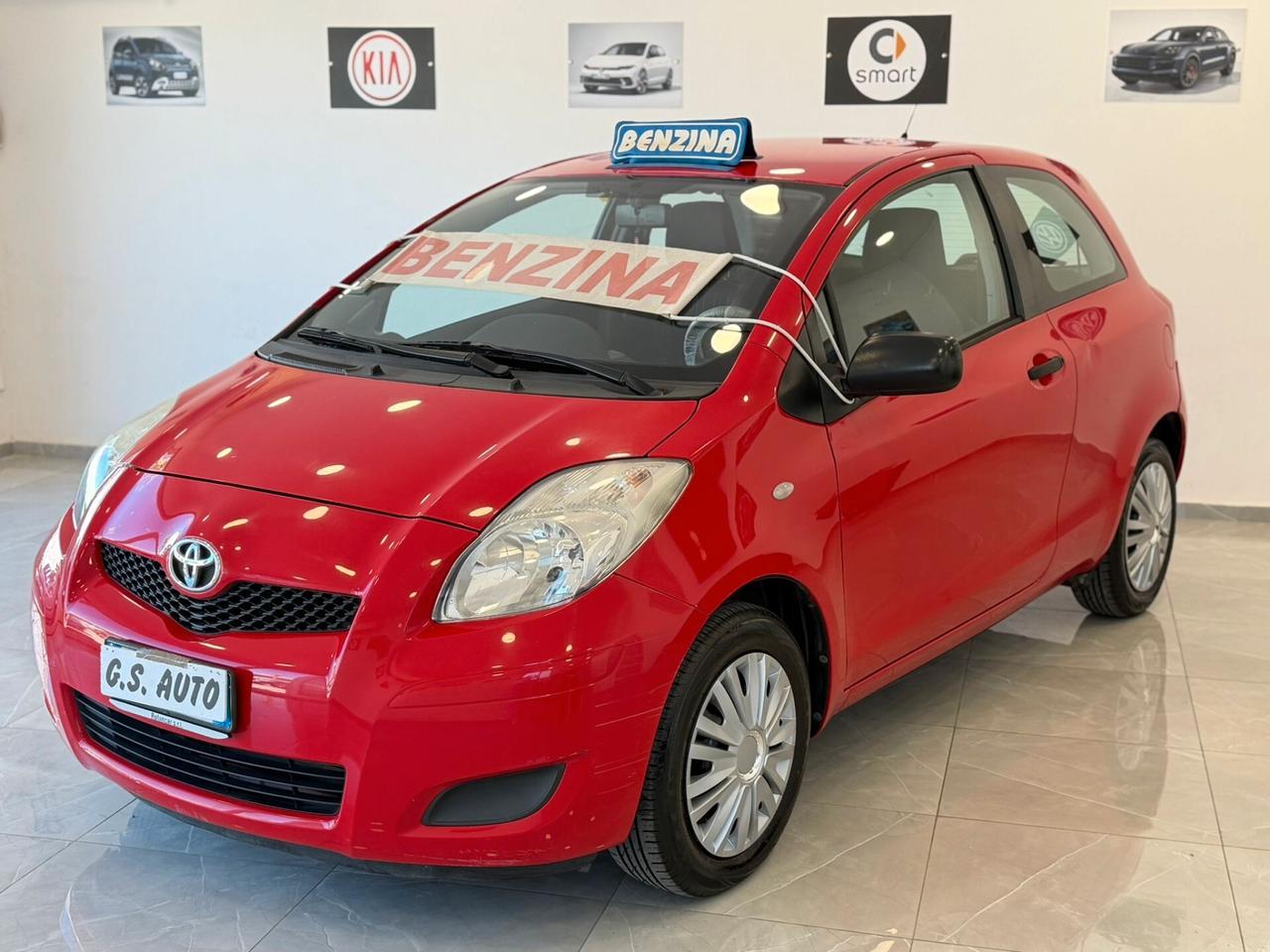 Toyota Yaris 1.0 3 porte