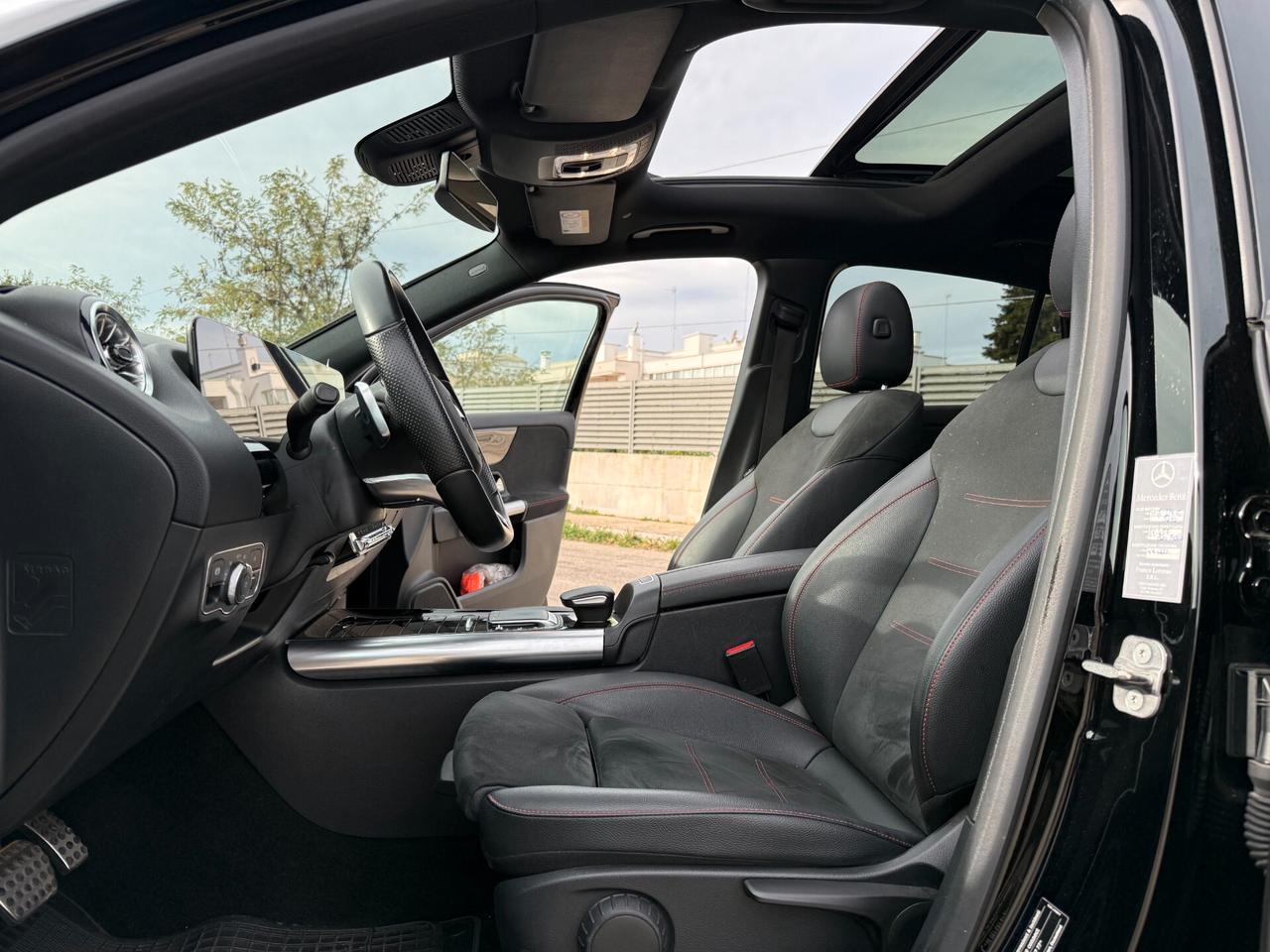 Mercedes-benz GLA 200 d Premium AMG *UNIPRO*