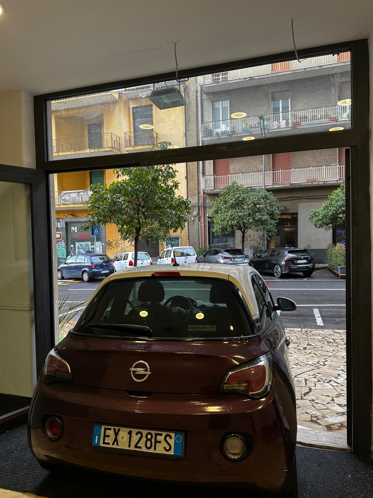 Opel Adam 1.2 70 CV