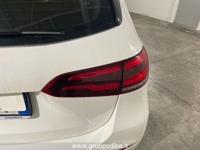 Mercedes-Benz Classe B - W247 2018 Diesel B 180 d Sport Plus auto