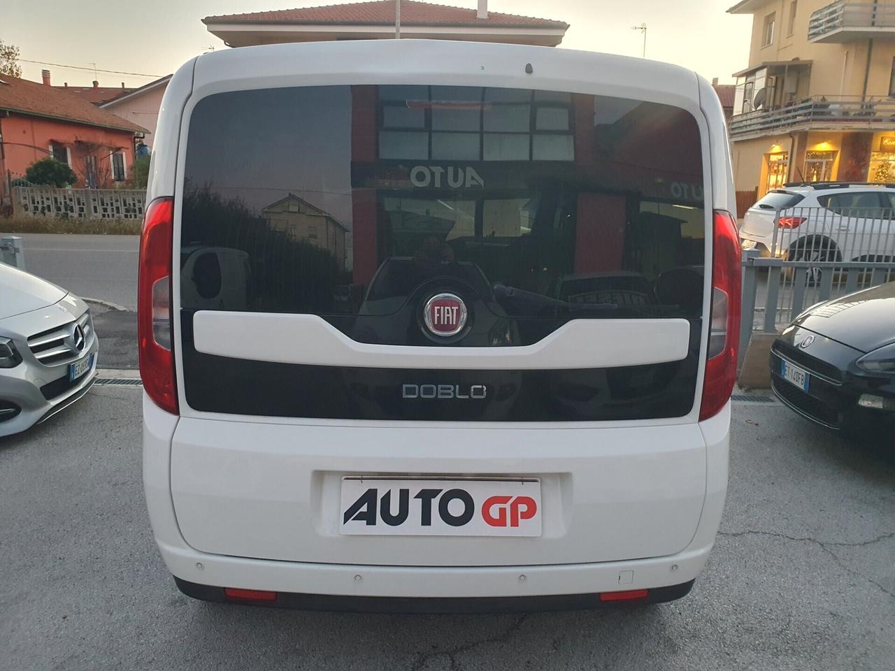 Fiat Doblo Doblò 1.6 MJT 16V 95CV Neopat 2015