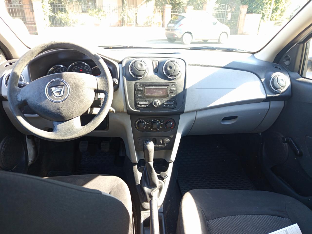 Dacia Sandero 1.2 75CV Lauréate