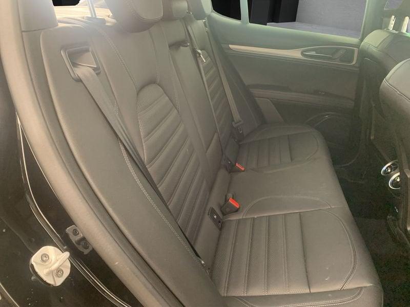Alfa Romeo Stelvio 2.2 TD 210 CV Veloce AT8 Q4