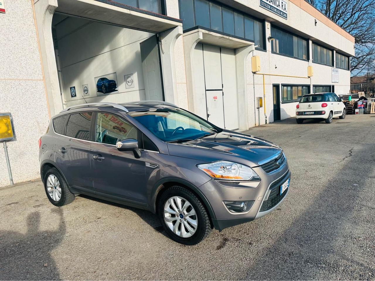 Ford Kuga 2.0 TDCi 163 CV 4WD Powersh. Individual DPF