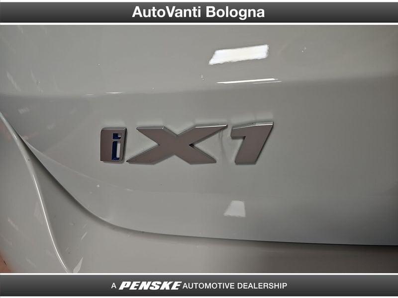 BMW iX1 iX1 eDrive 20 xLine