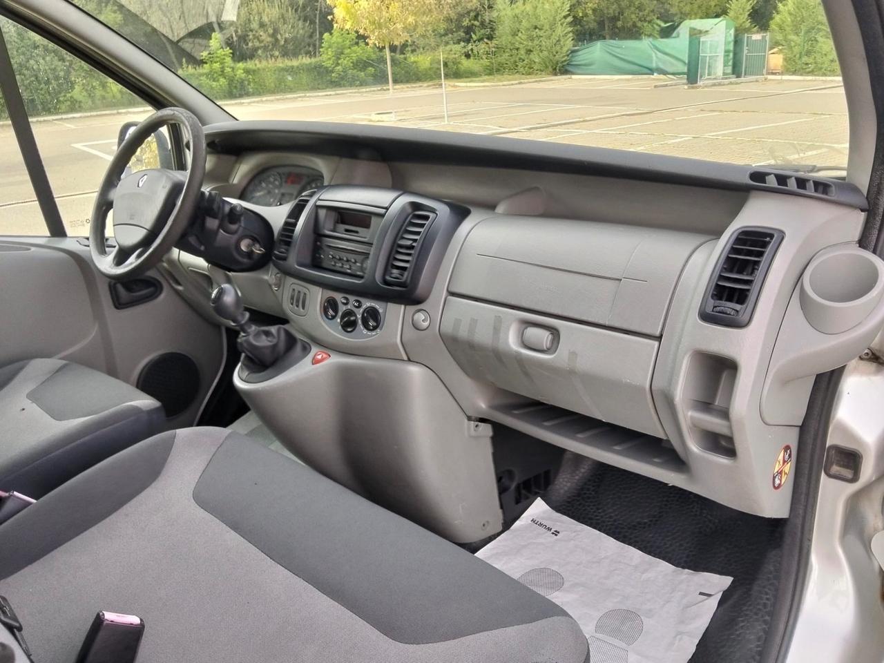 Renault Trafic T27 1.9 dCi 100CV PC-TN*3Posti*Clima