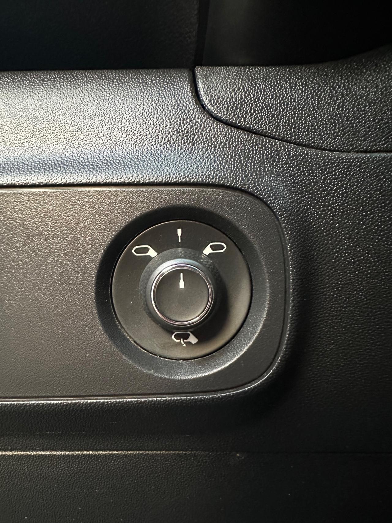 Citroen C3 BlueHDi 100cv S&S Shine Pack