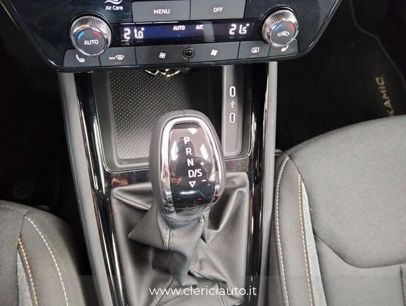 Škoda Kamiq 1.0 TSI 115 CV DSG Black Dots + Convenience Pack