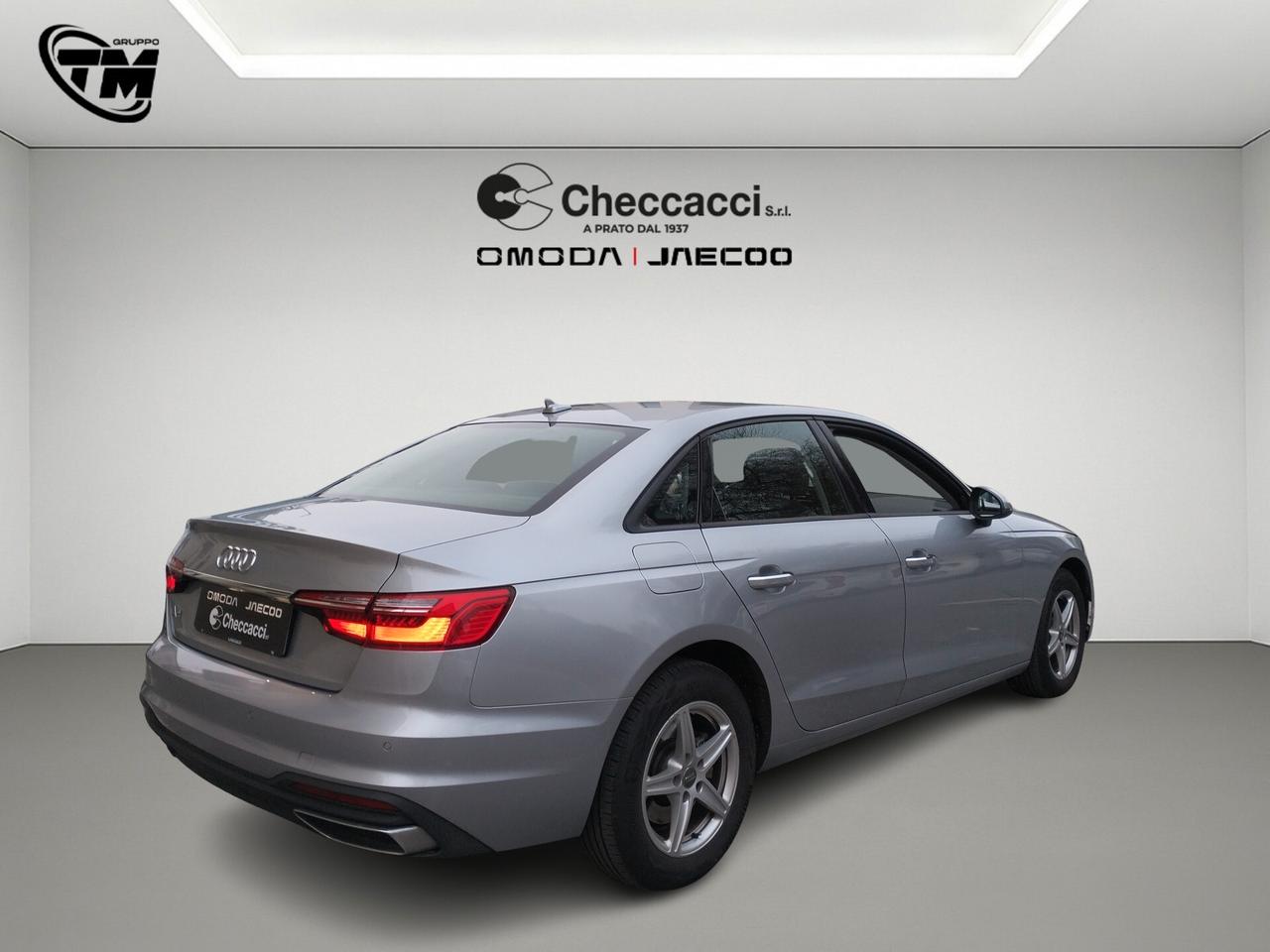 Audi A4 V Berlina 30 2.0 tdi mhev Business 136cv s-tronic