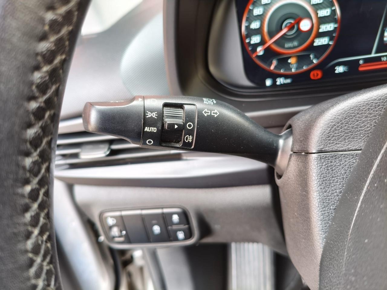 Hyundai i20 1.0 T-GDI 48V iMT Connectline