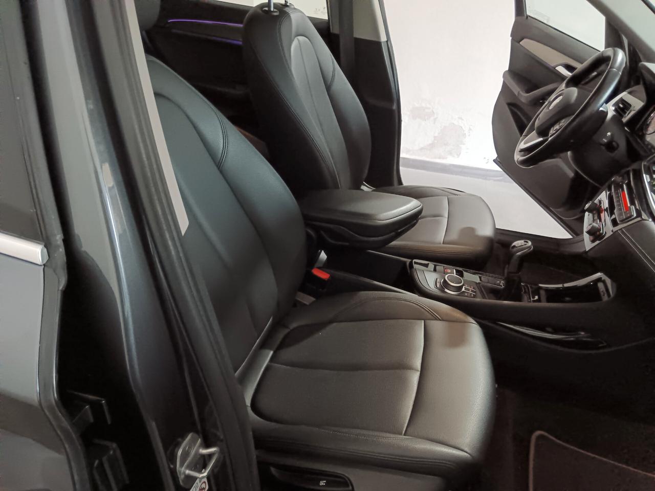 BMW X1 SDRIVE18D XLINE