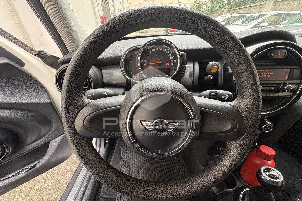 MINI Mini 1.5 Cooper 5 porte