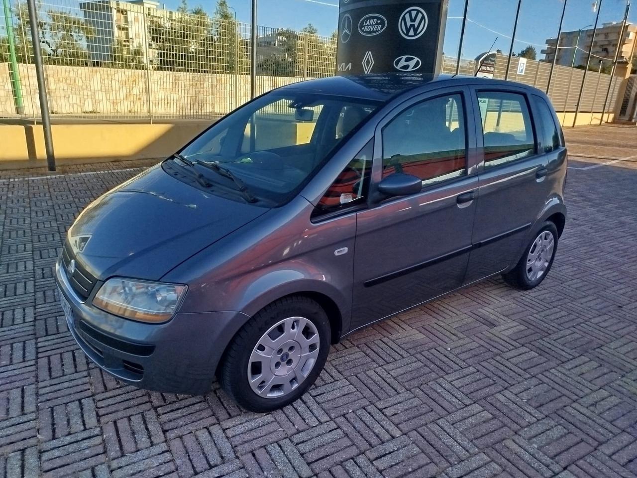 Fiat Idea 1.4 16V Emotion