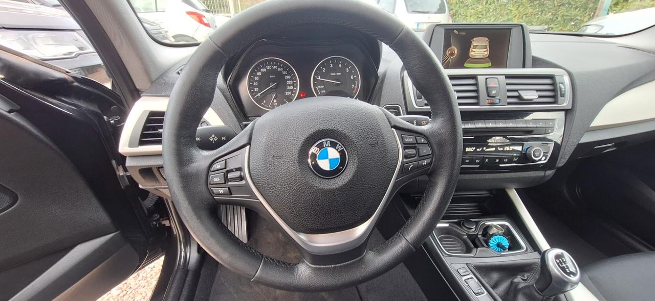 Bmw 116i 5p. Advantage