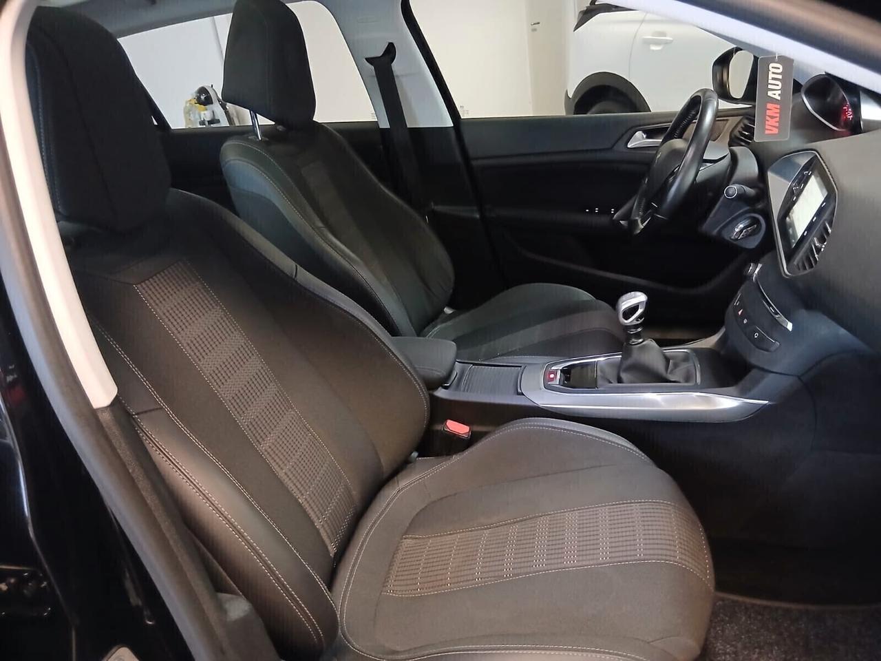 Peugeot 308 - 1.5 BlueHDi 130CV UNICO PROPRIETARIO