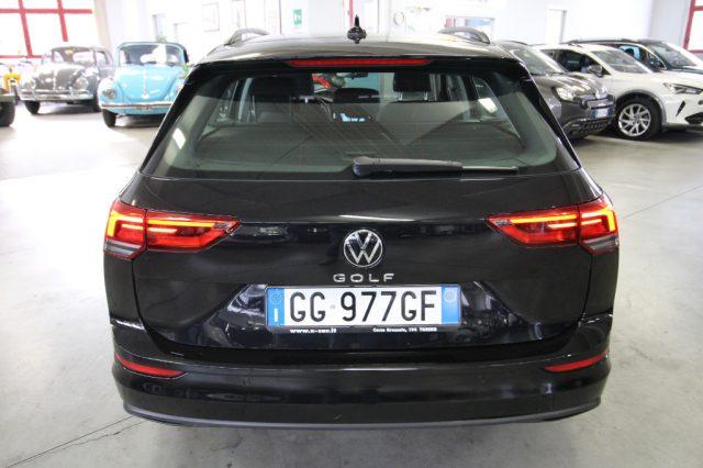 VOLKSWAGEN Golf Variant 1.5 TGI DSG Life