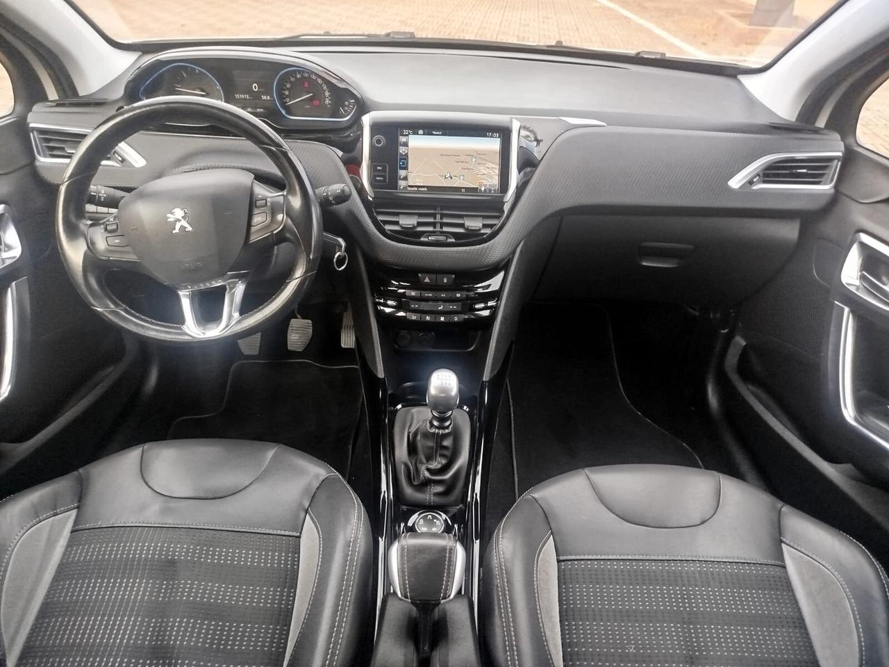 Peugeot 2008 BlueHDi 120 S&S Allure