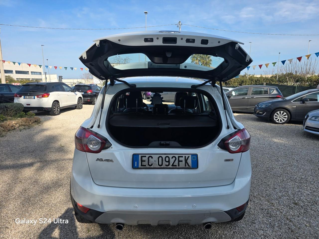 Ford Kuga 2.0 TDCi 163 CV 4WD Titanium