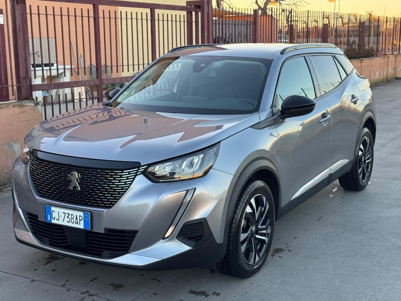 Peugeot 2008 BlueHDi 130 S&S EAT8 Allure