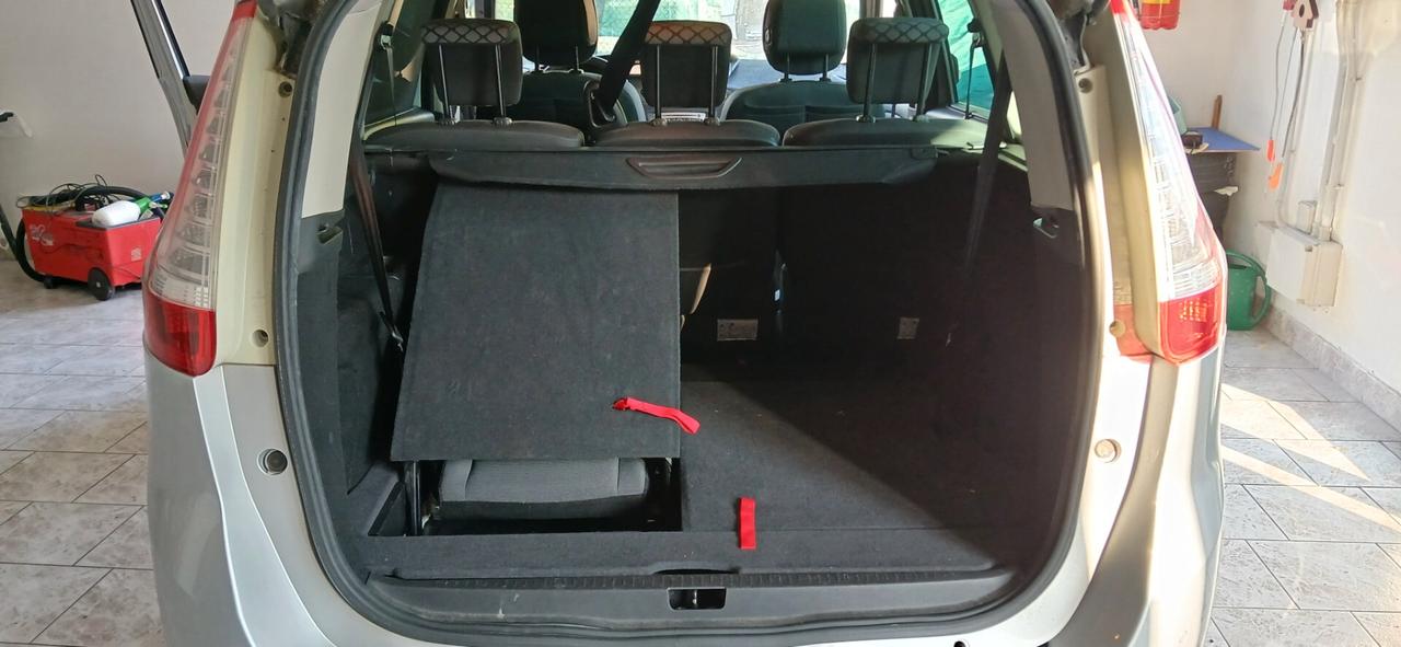 Renault Gran Scenic 1.5 dci 7 posto