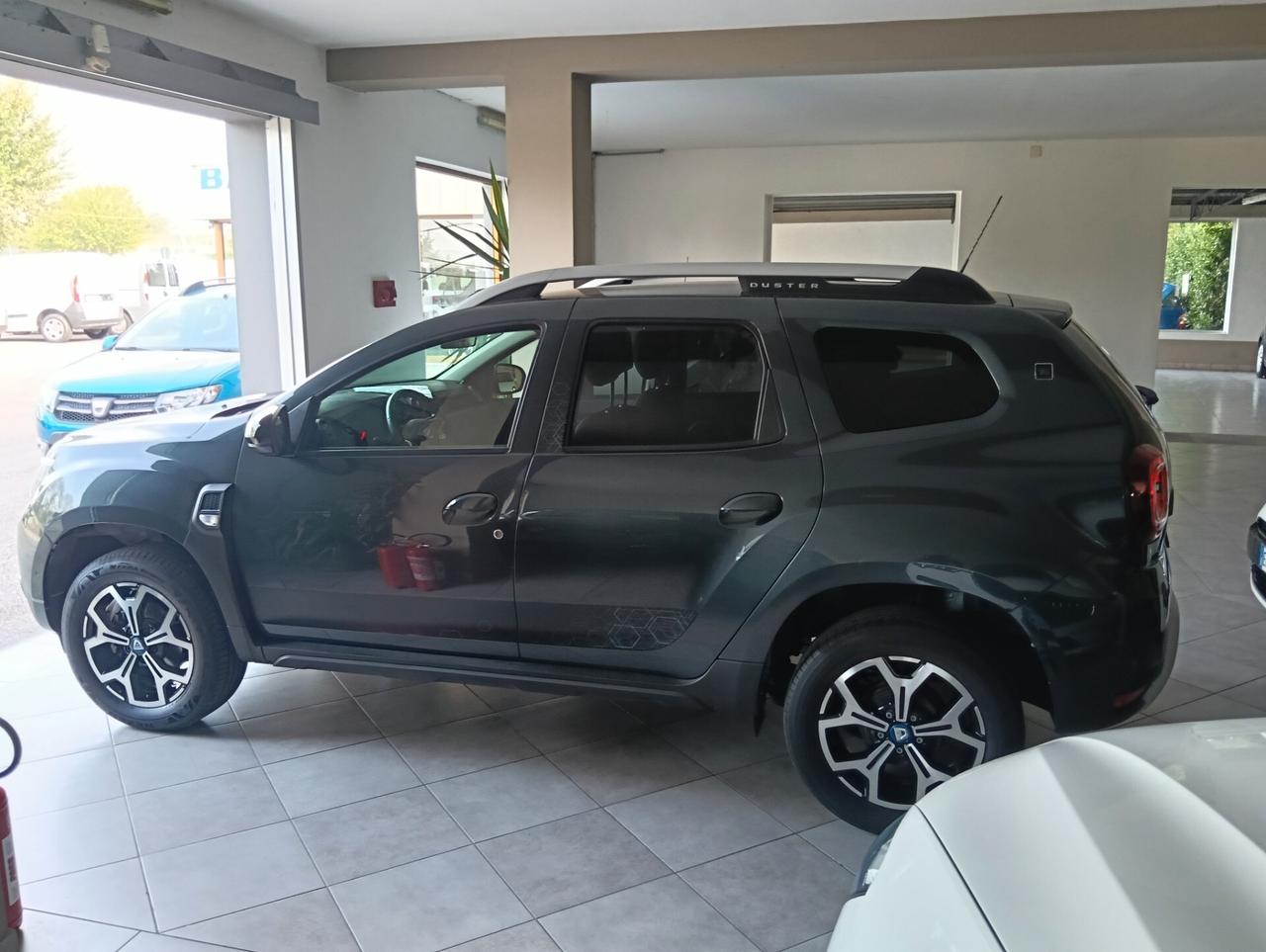 Dacia Duster 1.0 TCe 100 CV ECO-G 4x2 15th Anniversary