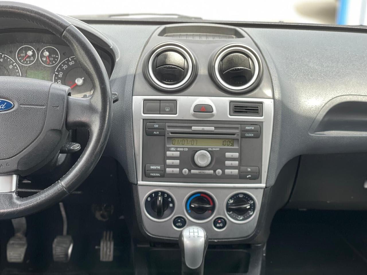 Ford Fiesta 1.2 16V 5p. Titanium “NUOVISSIMA”