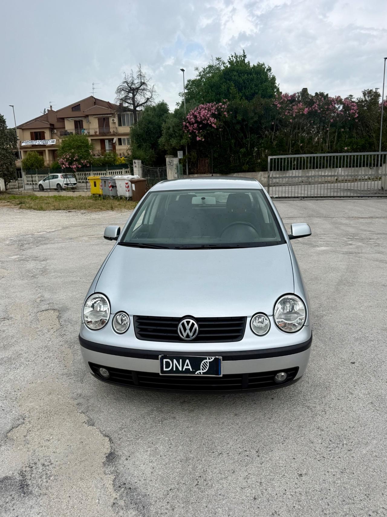 Volkswagen Polo 1.4 Benzina 75cv UNIPRO neopatentati