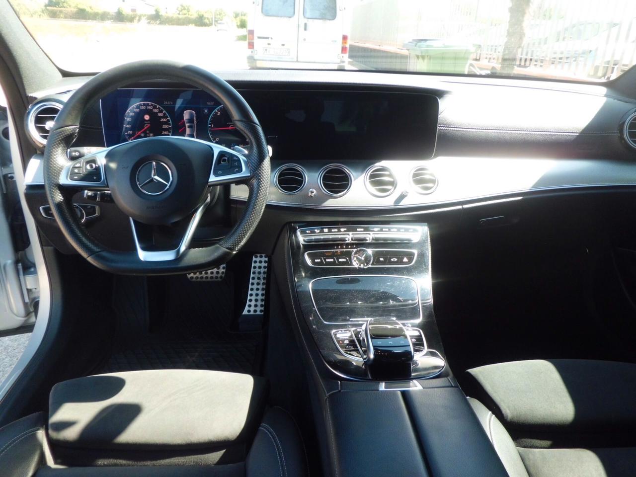 Mercedes-benz E 220 d Auto Premium Plus