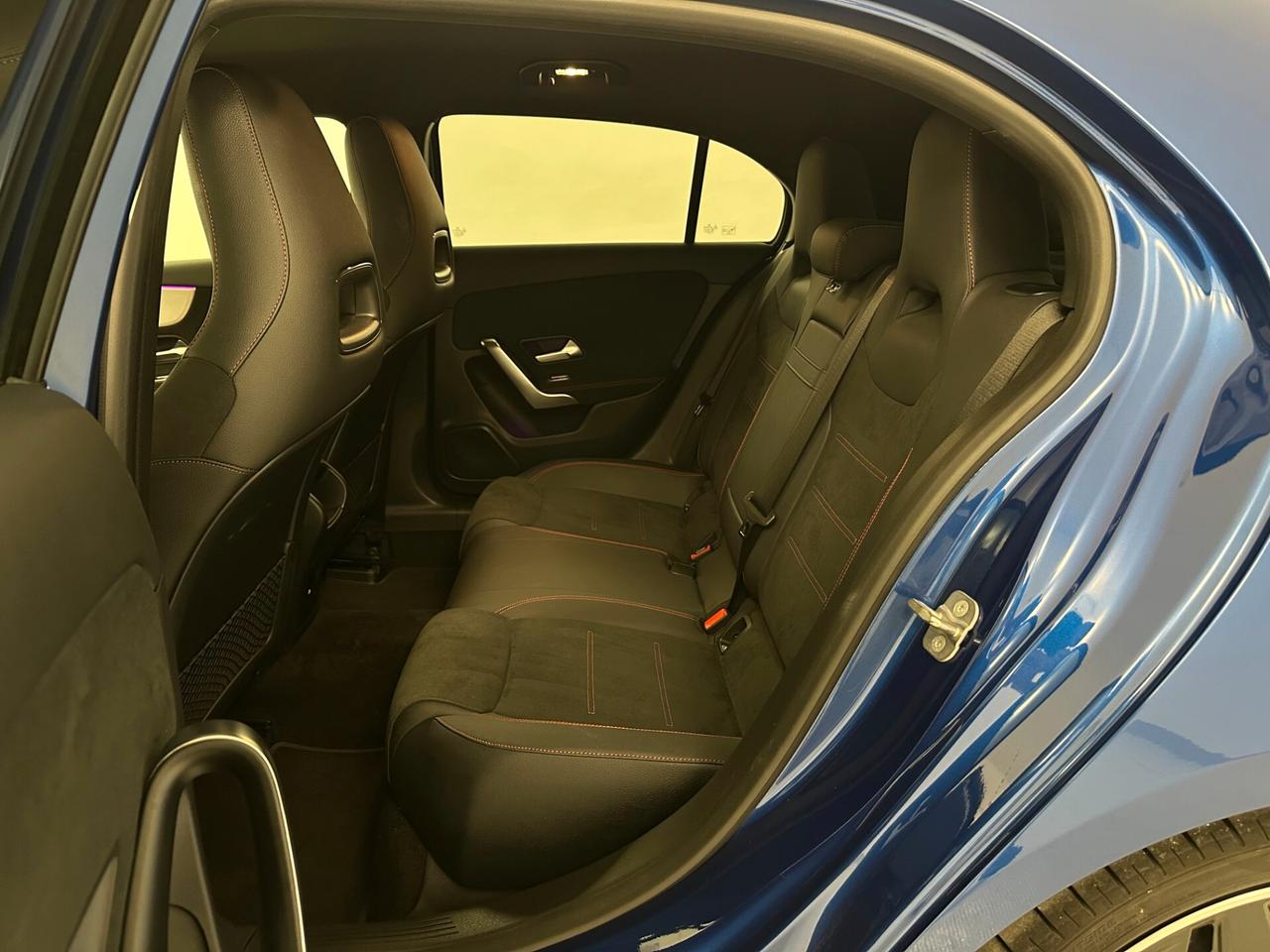 Mercedes-benz A 35 AMG 4 MATIC