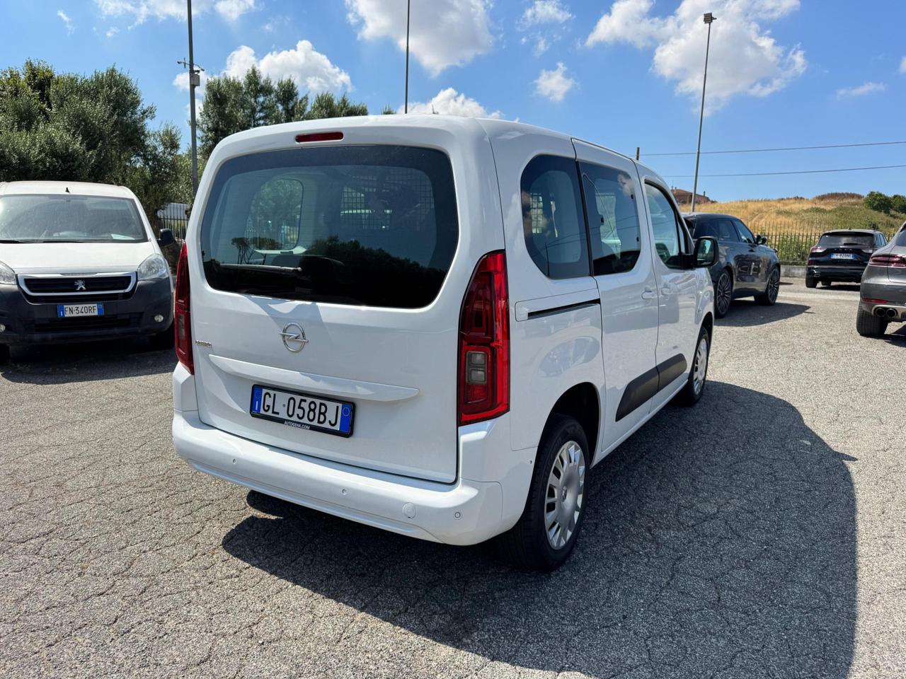 OPEL Combo cargo 1.5d 100cv d.cab. L2H1 Essentia mt6