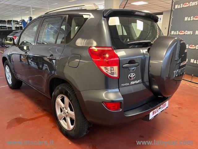 TOYOTA RAV4 2.2 D-4D 136 CV Sol