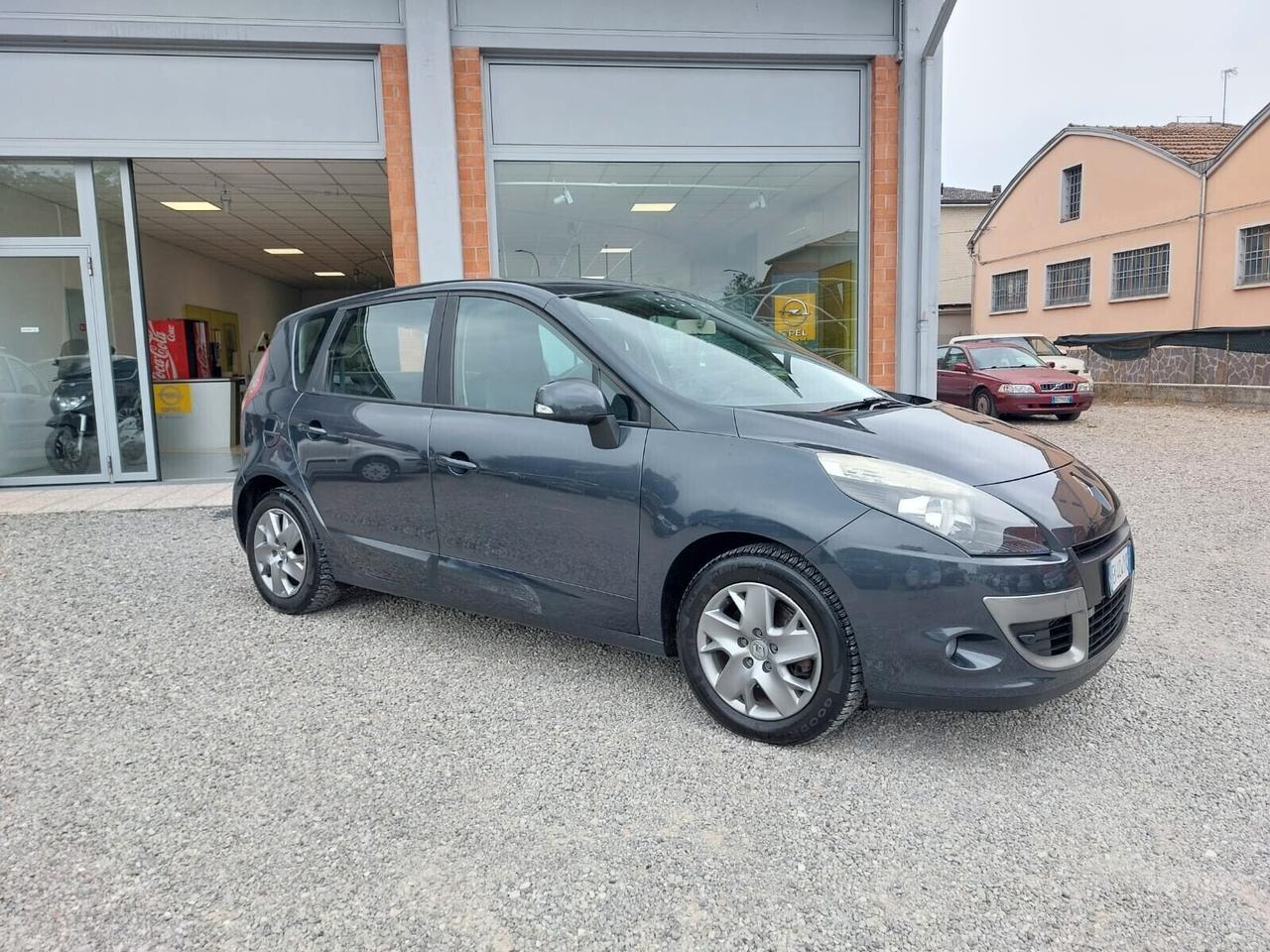Renault Scenic Scénic X-Mod 1.5 dCi 110CV Luxe