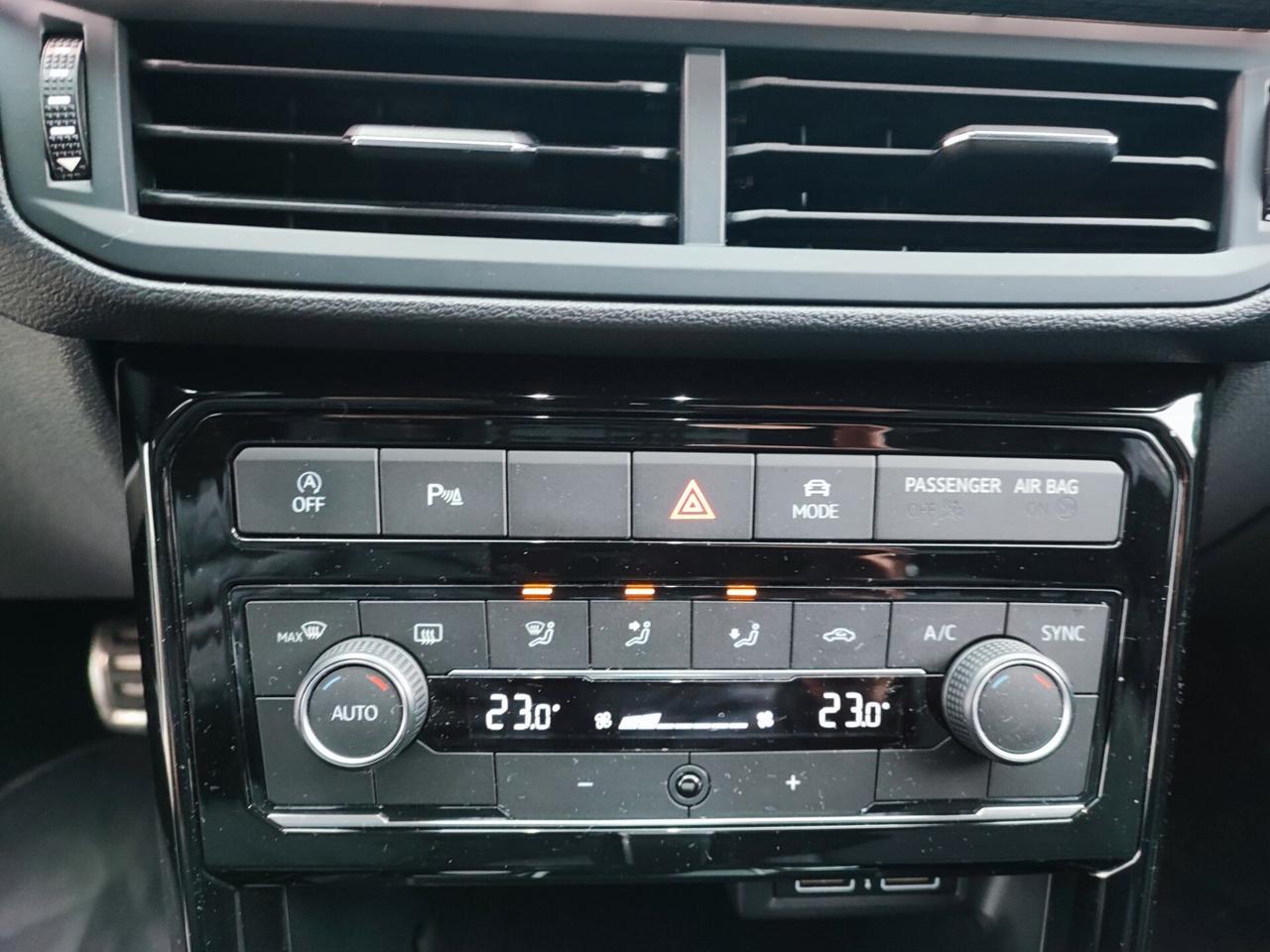 Volkswagen T-Cross 1.0 TSI 115 CV DSG R LINE EDITION