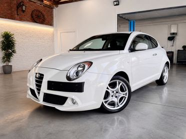 Alfa Romeo MiTo 1.4 95CV Distinctive Premium Pack