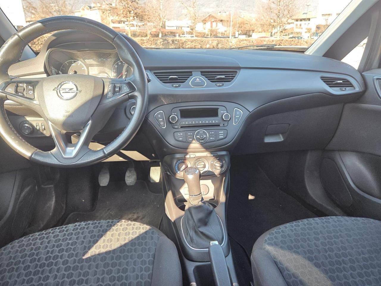 Opel Corsa 1.4 5 porte Innovation 59.000 km