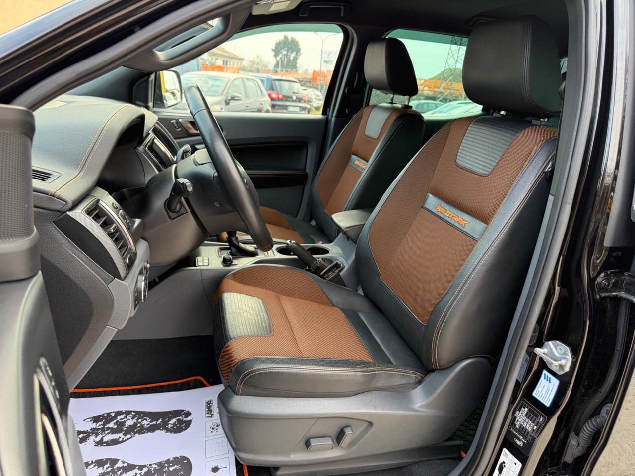 Ford Ranger 3.2 TDCi DC Wildtrak SHADOW BLACK