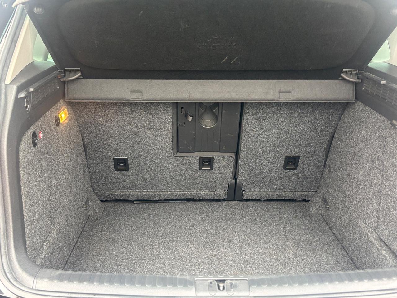 Volkswagen Tiguan 2.0 TDI DPF 4MOTION Sport & Style