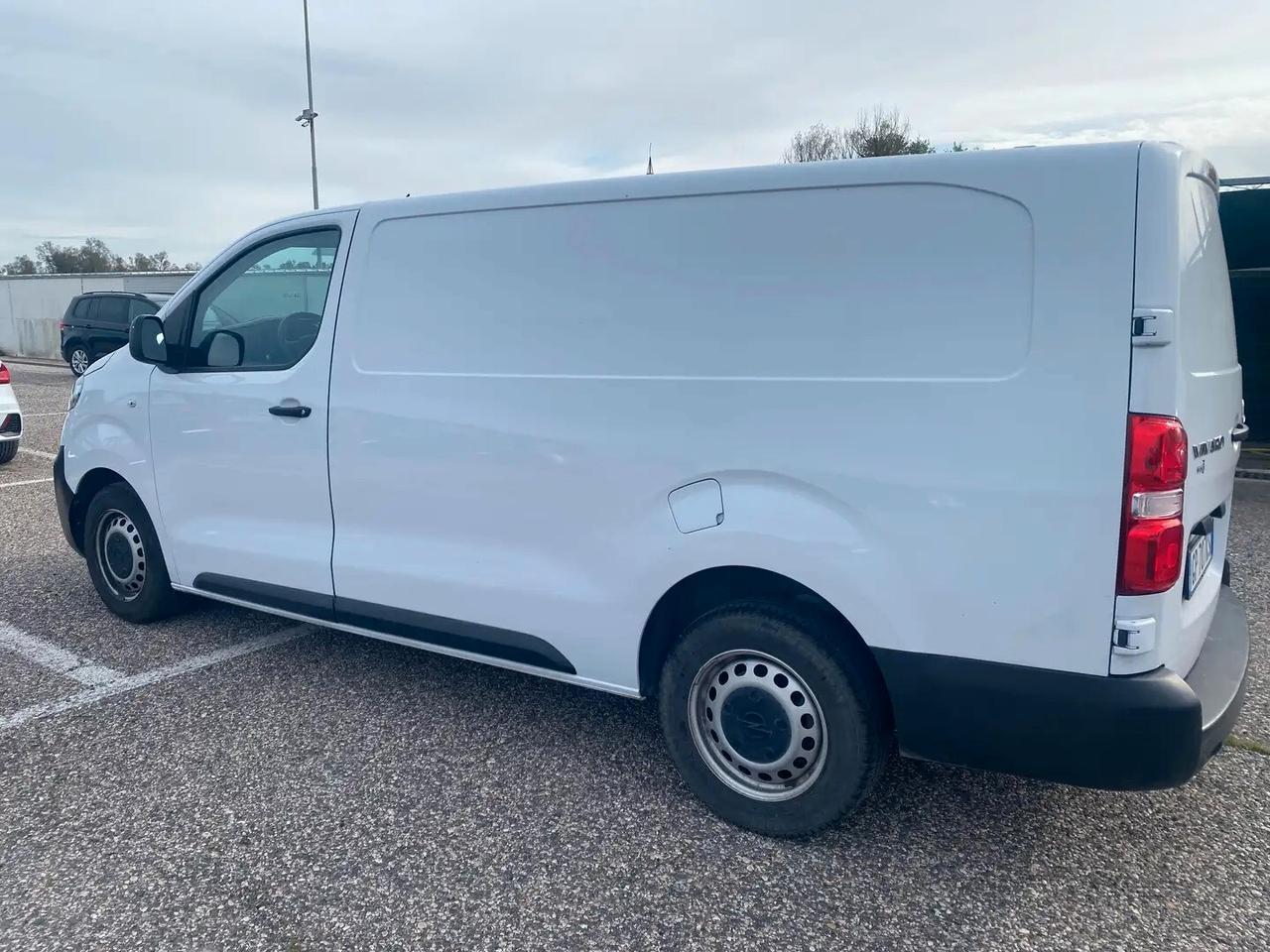 Opel Vivaro 2.0 D 145Cv PASSO LUNGO/TN Cargo ENJOY