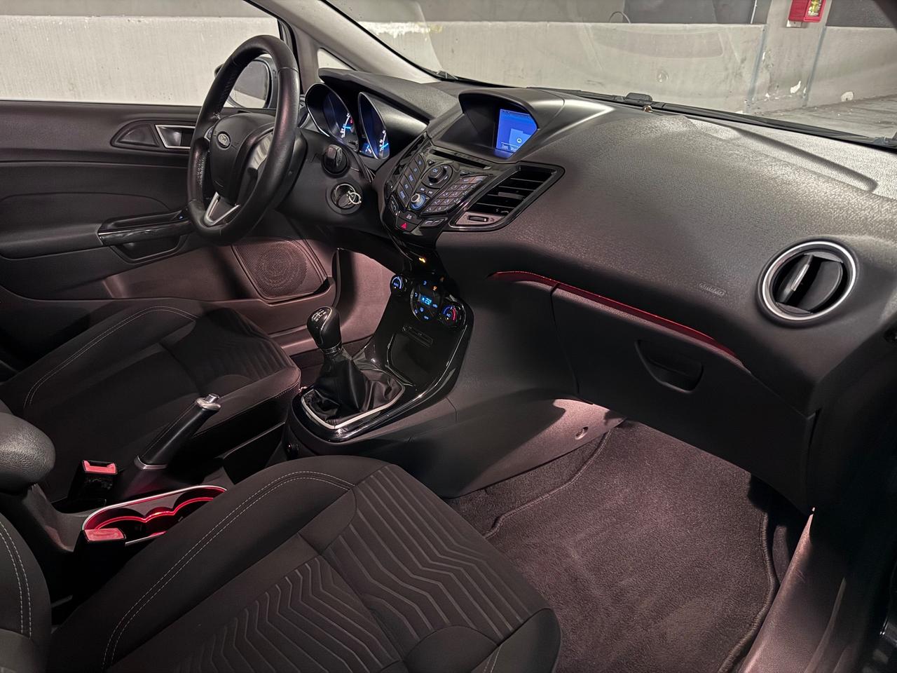 Ford Fiesta 1.2 60CV 5 porte Titanium