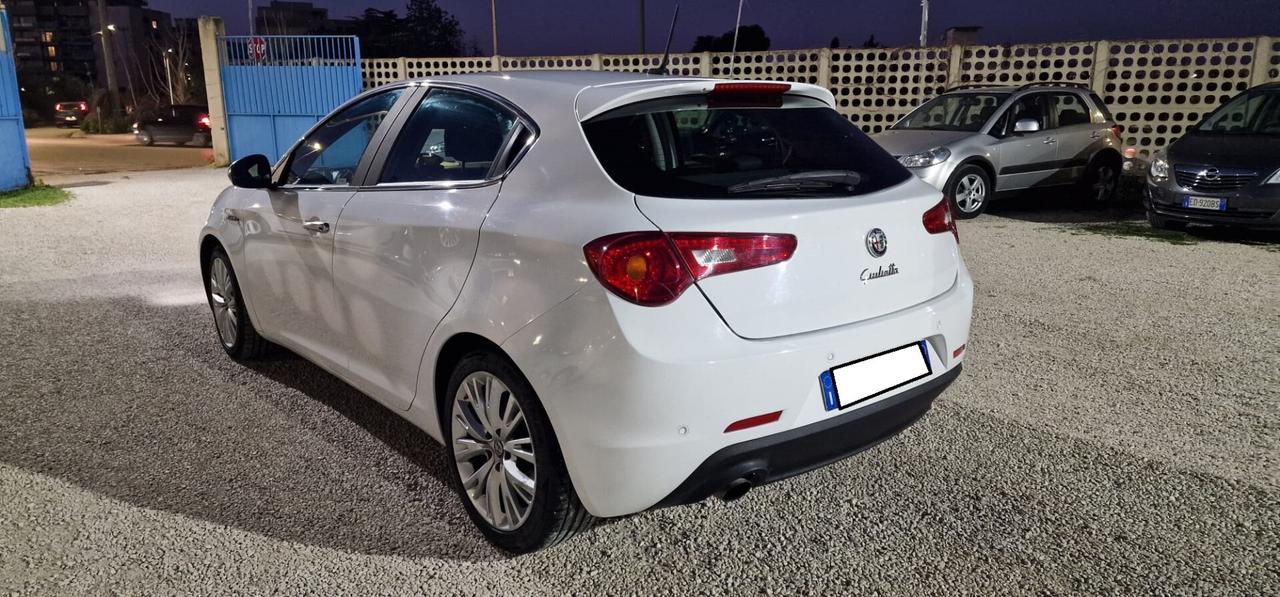 Alfa Romeo Giulietta 1.6 JTDm 120 CV Super 2016